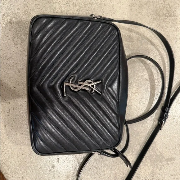 Saint Laurent Crossbody - Picture 10 of 11
